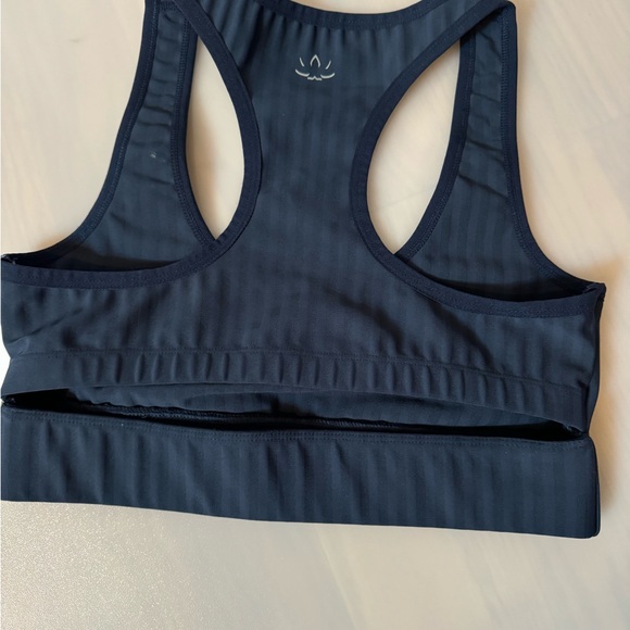 Beyond Yoga Black Work It Over Long Line Bra Size M NWOT - Picture 3 of 5